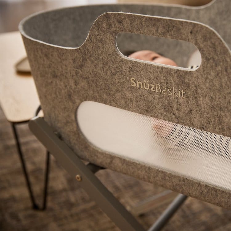 SnuzBaskit Light Grey Moses Basket & Dove Stand - Image 3