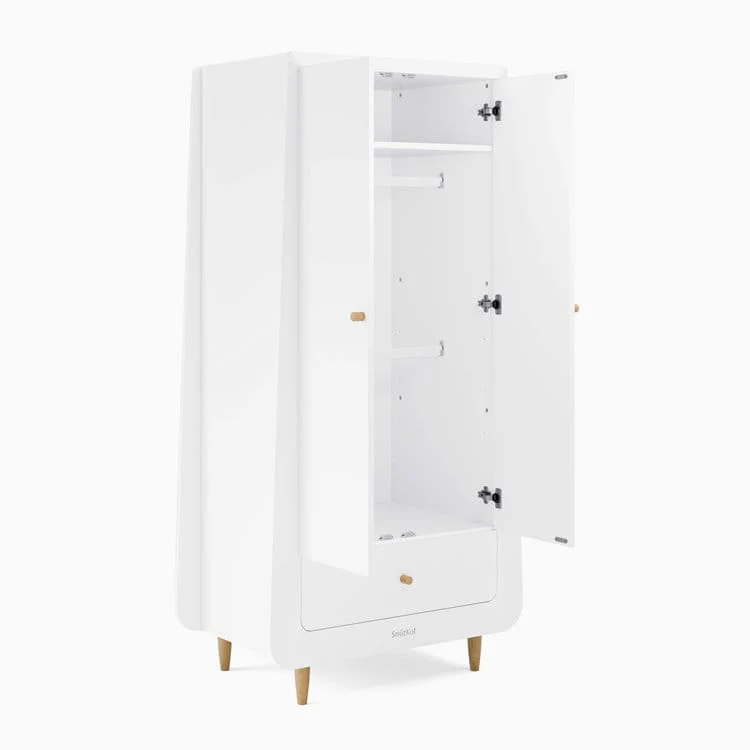 SnuzKot Skandi 3 Piece Nursery Furniture Set Natural - Image 8