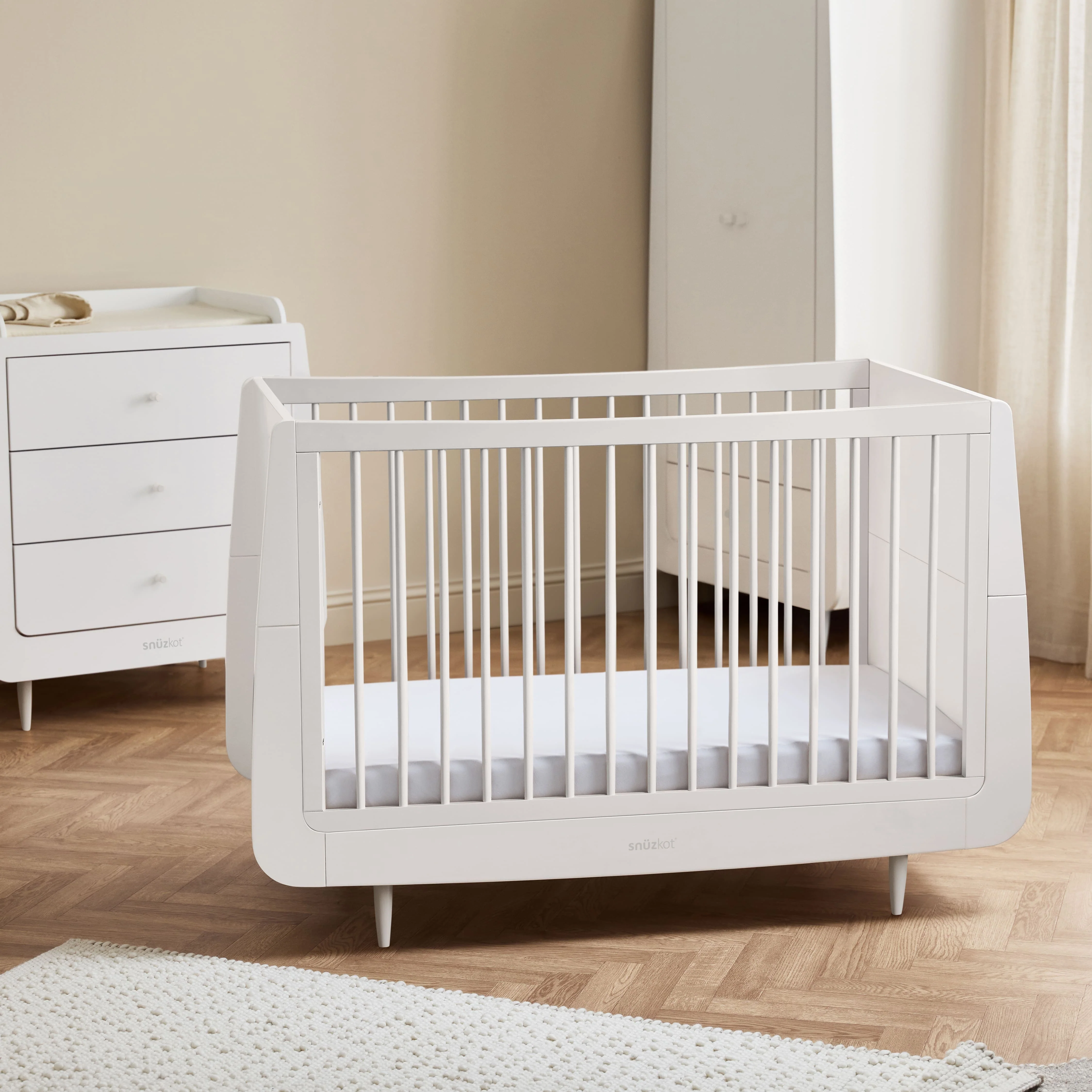 SnuzKot Skandi Cot Bed White - Image 4