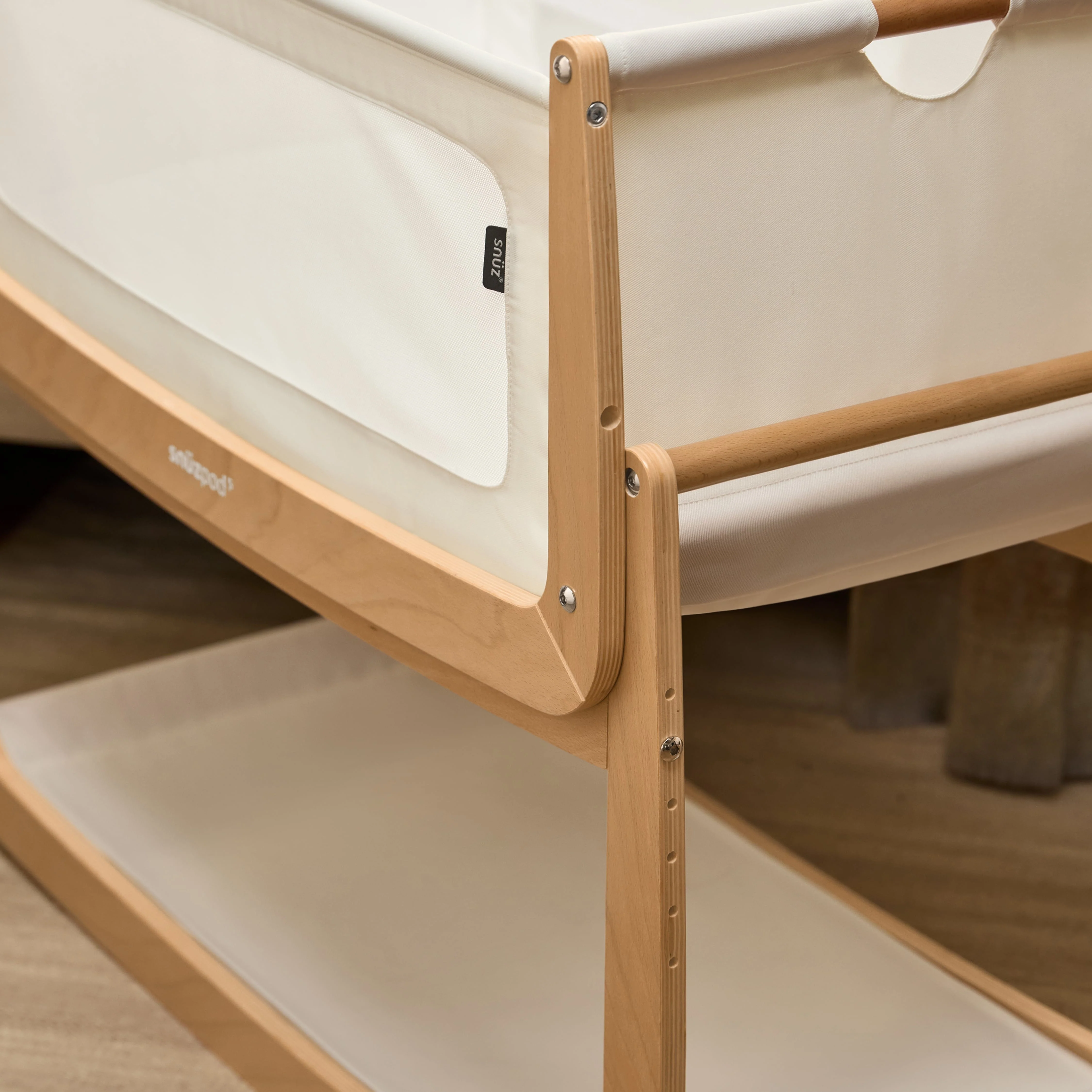 SnuzPod5 Bedside Crib Natural - Image 7