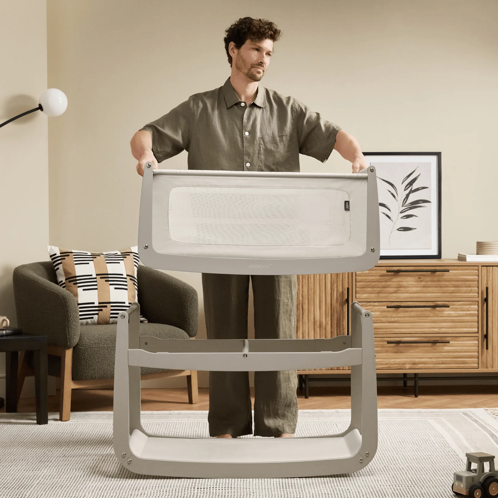 SnuzPod5 Bedside Crib Pebble - Image 8