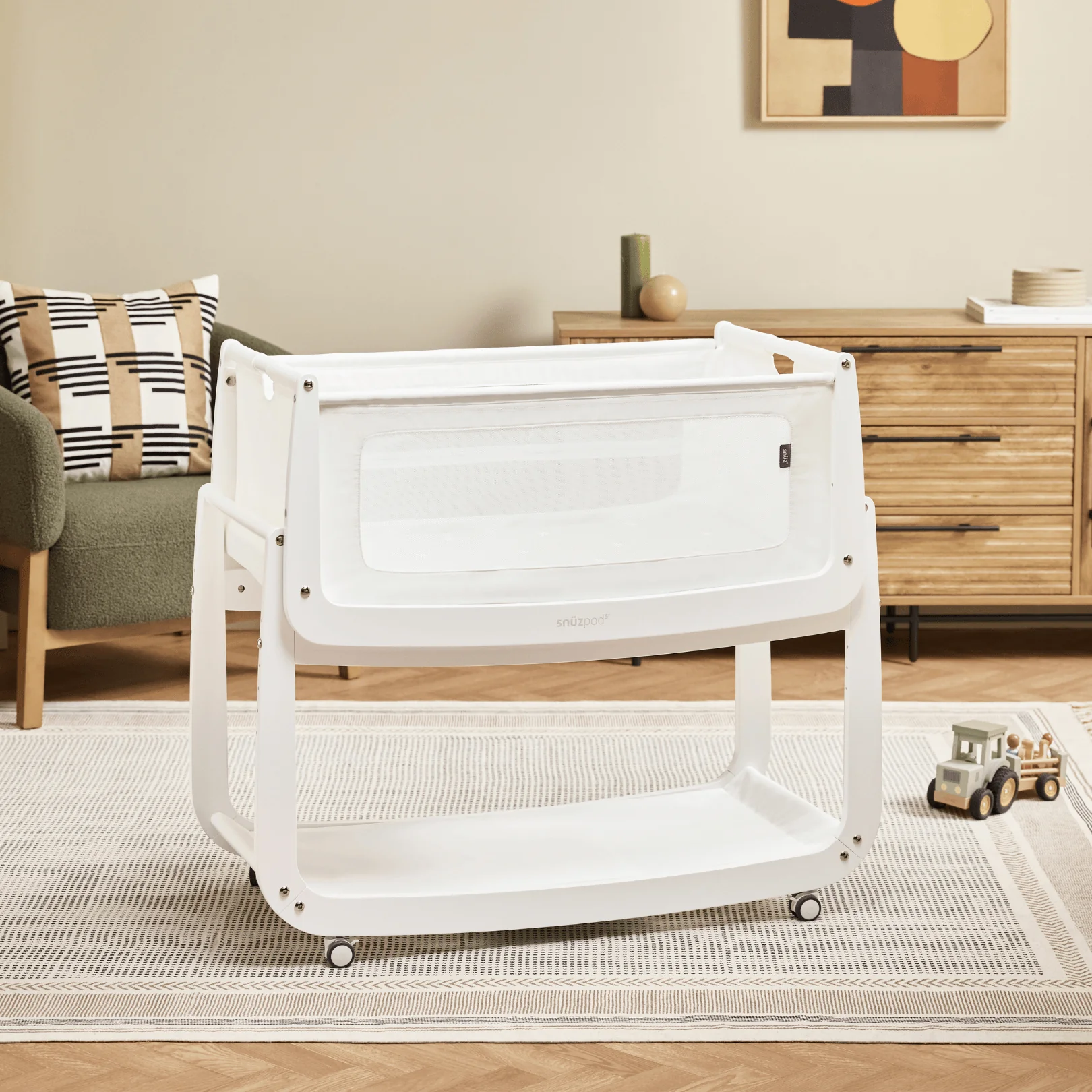 SnuzPod5 Bedside Crib White - Image 6